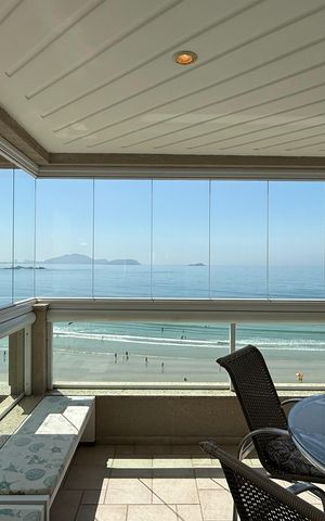 Apartamento para alugar com 180m², 5 quartos e 2 vagasVaranda