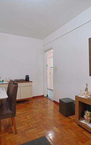 Apartamento à venda com 61m², 2 quartos e sem vagaSala