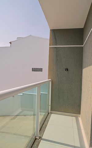 Casa de condomínio à venda com 60m², 2 quartos e 1 vagaVaranda