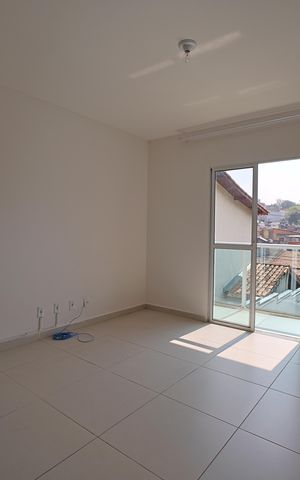 Casa de condomínio à venda com 60m², 2 quartos e 1 vagaSala