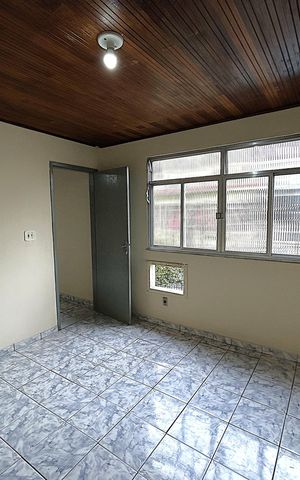 Casa para alugar com 56m², 2 quartos e sem vagaQuarto 1
