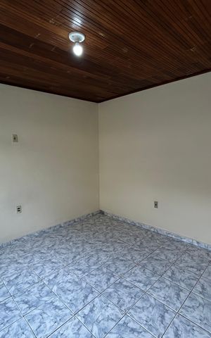 Casa para alugar com 56m², 2 quartos e sem vagaQuarto 1