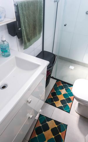 Apartamento à venda com 76m², 2 quartos e sem vagaBanheiro