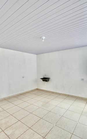 Studio para alugar com 28m², 1 quarto e sem vaga Studio para alugar com 28m², 1 quarto e sem vagaSala Cozinha