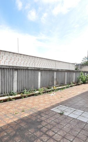 Casa para alugar com 518m², 5 quartos e 10 vagasQuintal