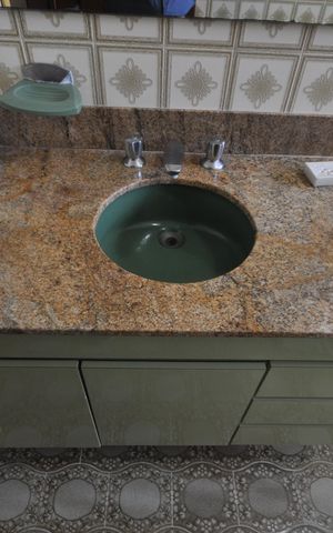 Casa para alugar com 518m², 5 quartos e 10 vagasBanheiro do Quarto Suíte