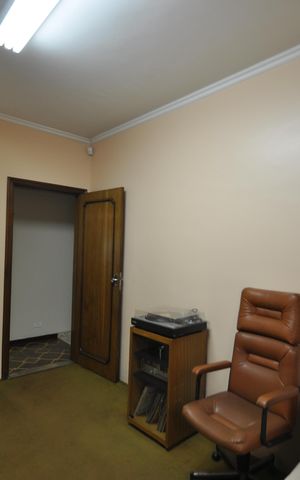 Casa para alugar com 518m², 5 quartos e 10 vagasQuarto 4