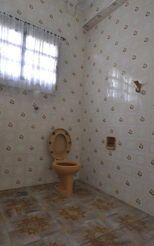 Casa para alugar com 518m², 5 quartos e 10 vagasBanheiro 3