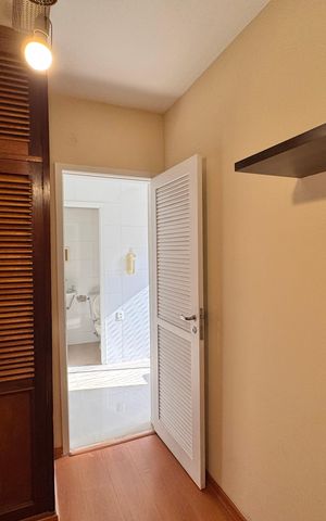 Apartamento à venda com 123m², 3 quartos e 3 vagas Apartamento à venda com 123m², 3 quartos e 3 vagasCozinha e Área de Serviço - Quarto de Serviço