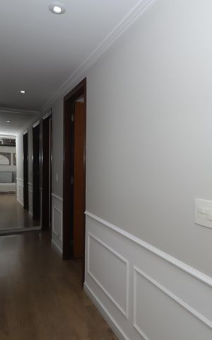 Apartamento à venda com 67m², 2 quartos e 1 vagaCorredor