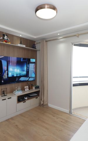 Apartamento à venda com 67m², 2 quartos e 1 vagaSala