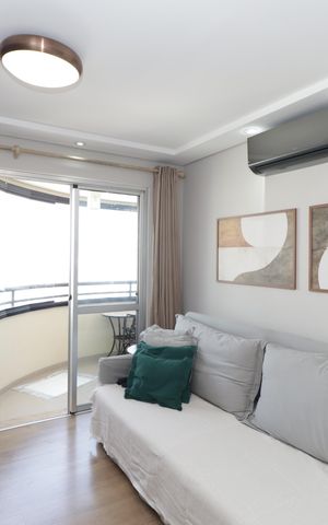 Apartamento à venda com 67m², 2 quartos e 1 vagaSala