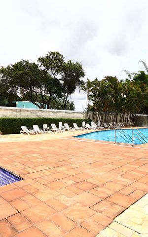 Apartamento à venda com 67m², 2 quartos e 1 vagaÁrea comum - Piscina
