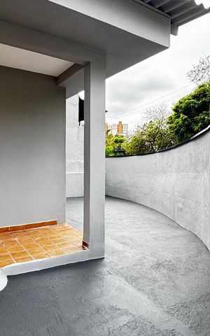 Casa para alugar com 157m², 3 quartos e 3 vagas Casa para alugar com 157m², 3 quartos e 3 vagasQuintal - Garagem