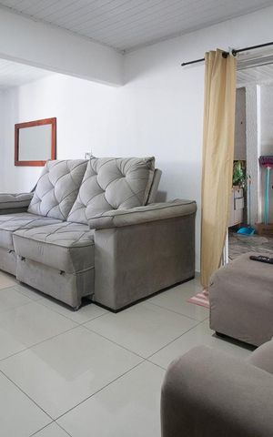 Casa para alugar com 120m², 3 quartos e 4 vagas Casa para alugar com 120m², 3 quartos e 4 vagasSala