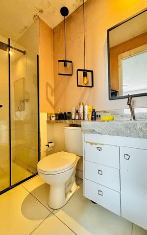 Apartamento à venda com 59m², 2 quartos e 2 vagas Apartamento à venda com 59m², 2 quartos e 2 vagasBanheiro da Suíte