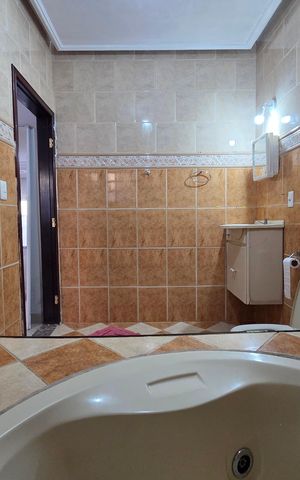Casa para alugar com 130m², 3 quartos e 2 vagasBanheiro da Suíte 1