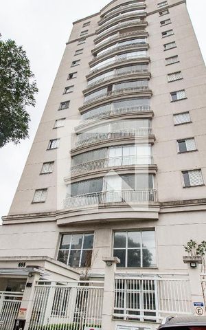 Apartamento para alugar com 109m², 3 quartos e 3 vagas Apartamento para alugar com 109m², 3 quartos e 3 vagasFachada