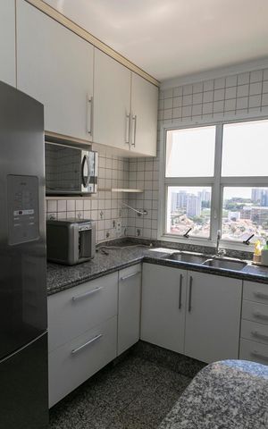 Apartamento à venda com 134m², 3 quartos e 3 vagasCOZINHA