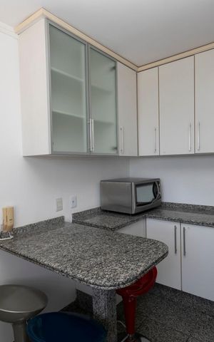 Apartamento à venda com 134m², 3 quartos e 3 vagasCOZINHA