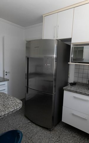 Apartamento à venda com 134m², 3 quartos e 3 vagasCOZINHA