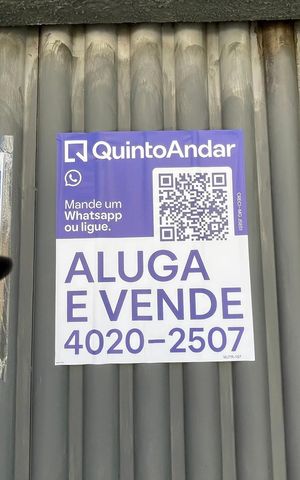 Casa à venda com 50m², 4 quartos e 6 vagas Casa à venda com 50m², 4 quartos e 6 vagasPlaca instalada no dia 28-09-2026, com o codigo MJTR-157