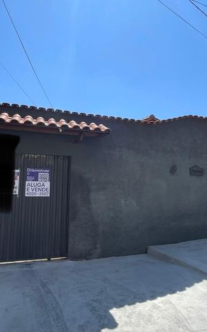 Casa à venda com 50m², 4 quartos e 6 vagas Casa à venda com 50m², 4 quartos e 6 vagasPlaca instalada no dia 28-09-2026, com o codigo MJTR-157