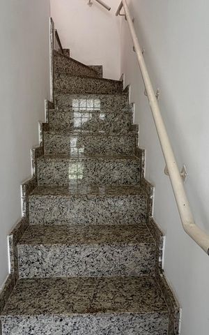 Casa para alugar com 80m², 3 quartos e 1 vaga