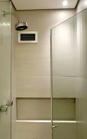 Apartamento para alugar com 100m², 2 quartos e 2 vagas Apartamento para alugar com 100m², 2 quartos e 2 vagasBanheiro da Suíte 1