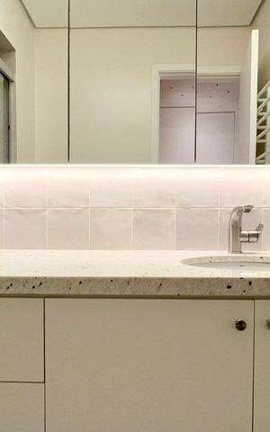 Apartamento para alugar com 100m², 2 quartos e 2 vagas Apartamento para alugar com 100m², 2 quartos e 2 vagasBanheiro da Suíte 2
