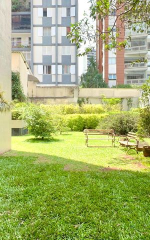 Apartamento para alugar com 100m², 2 quartos e 2 vagas Apartamento para alugar com 100m², 2 quartos e 2 vagasÁrea comum