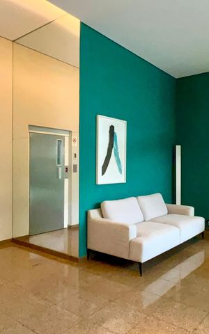 Apartamento para alugar com 100m², 2 quartos e 2 vagas Apartamento para alugar com 100m², 2 quartos e 2 vagasHall de entrada