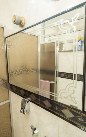 Casa para alugar com 449m², 5 quartos e 5 vagas Casa para alugar com 449m², 5 quartos e 5 vagasBanheiro 3 - 2° Piso