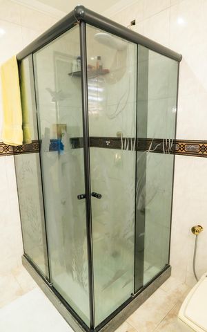 Casa para alugar com 449m², 5 quartos e 5 vagas Casa para alugar com 449m², 5 quartos e 5 vagasBanheiro Quarto 2 - 2° Piso
