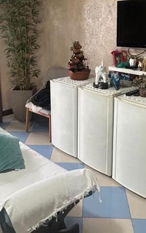 Casa à venda com 320m², 4 quartos e 2 vagas Casa à venda com 320m², 4 quartos e 2 vagasQuarto 3 - Suíte