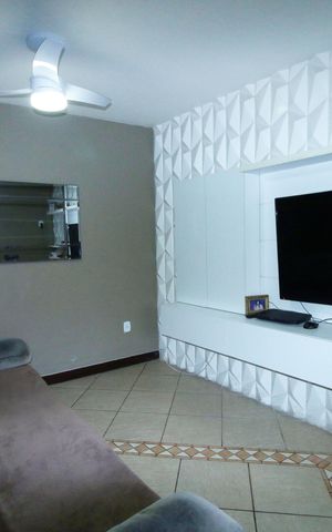 Casa à venda com 320m², 4 quartos e 2 vagasSala de TV