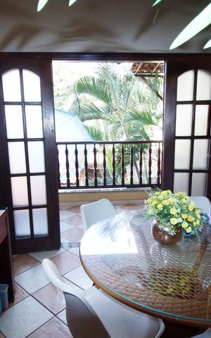 Casa à venda com 320m², 4 quartos e 2 vagasSala - 2º piso