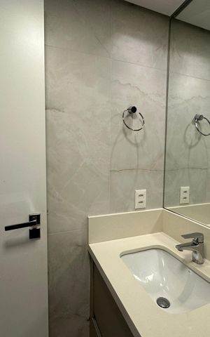 Apartamento para alugar com 110m², 3 quartos e 2 vagas Apartamento para alugar com 110m², 3 quartos e 2 vagasBanheiro Social