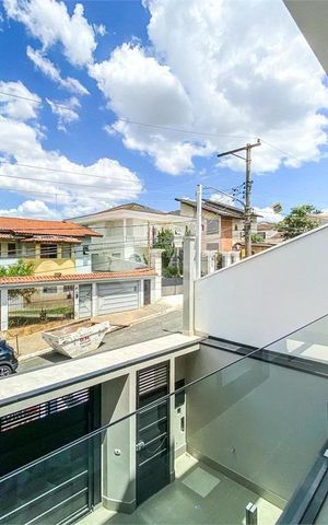 Casa à venda com 220m², 3 quartos e 4 vagas