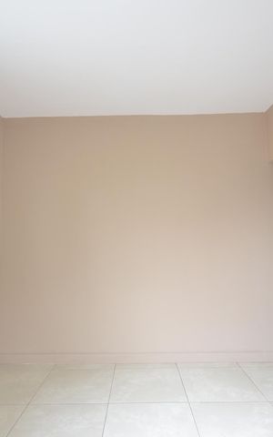 Casa para alugar com 150m², 3 quartos e 2 vagasSala