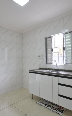 Casa para alugar com 150m², 3 quartos e 2 vagasCozinha