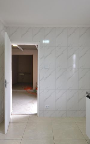 Casa para alugar com 150m², 3 quartos e 2 vagasCozinha