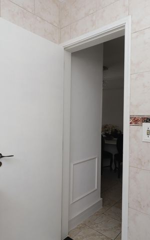 Casa à venda com 135m², 3 quartos e 2 vagasBanheiro Social