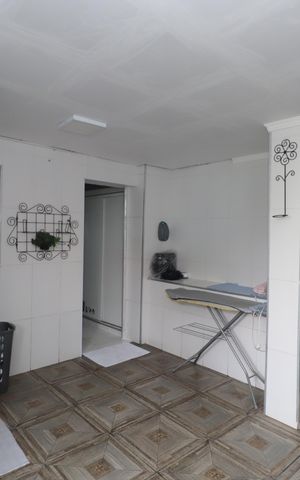 Casa à venda com 135m², 3 quartos e 2 vagasÁrea de Serviço