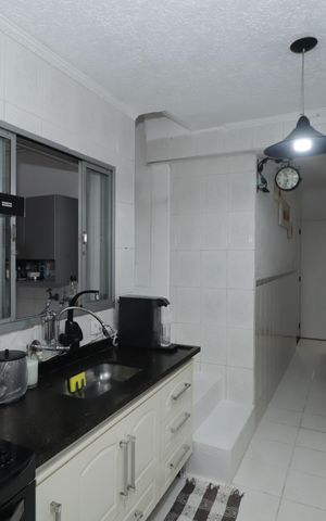 Casa à venda com 135m², 3 quartos e 2 vagasCozinha