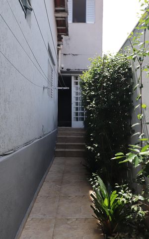 Casa à venda com 135m², 3 quartos e 2 vagasCorredor