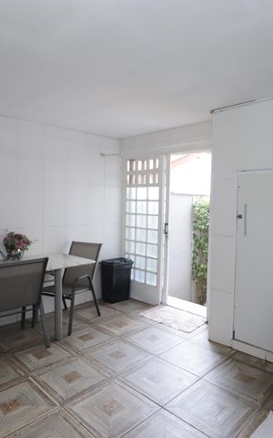 Casa à venda com 135m², 3 quartos e 2 vagasÁrea de Serviço