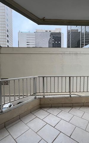 Apartamento à venda com 52m², 1 quarto e 1 vaga Apartamento à venda com 52m², 1 quarto e 1 vagaVaranda