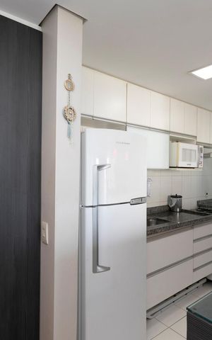 Apartamento para alugar com 66m², 2 quartos e 2 vagasCOZINHA