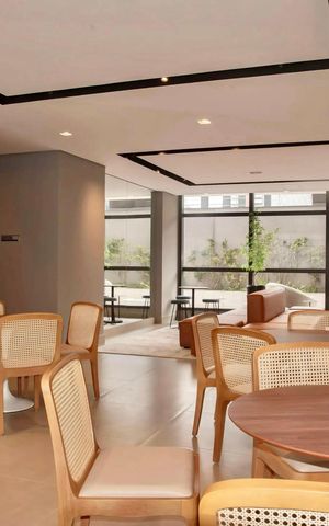 Apartamento para alugar com 33m², 1 quarto e sem vaga Apartamento para alugar com 33m², 1 quarto e sem vagaÁrea comum - Salão de festas